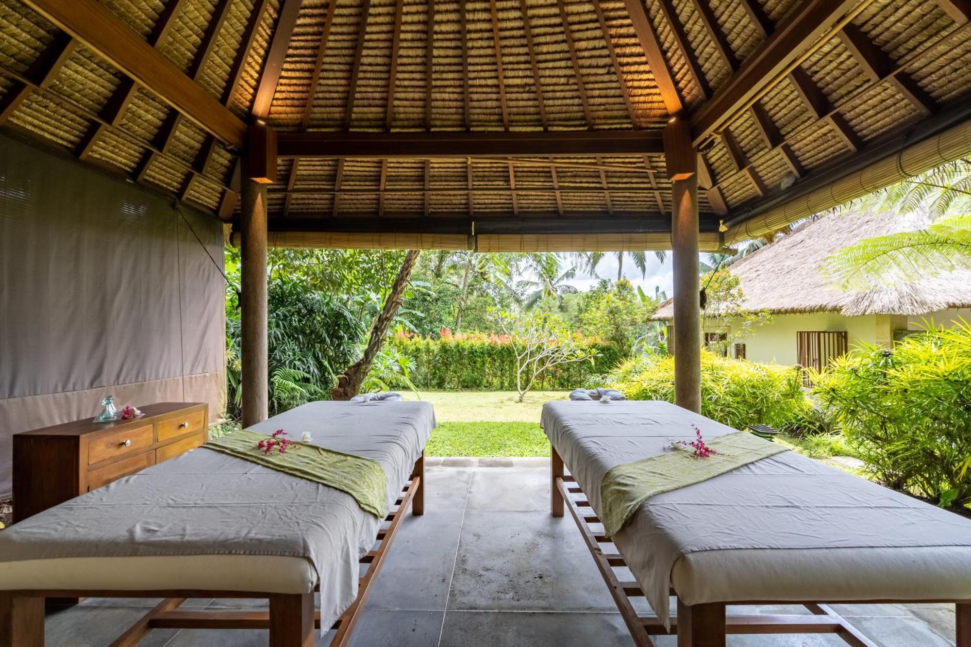 Villa Themma Jungle - Sumptuous 3Br Luxury Villa With Majestic Jungle View North Of Ubud Exterior foto